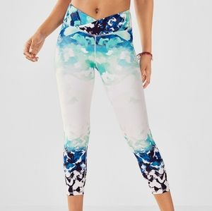Fabletics Winn Printed Powerhold Capris Size XXL
